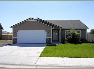 3329 Barnes Way, Klamath Falls, OR 97603