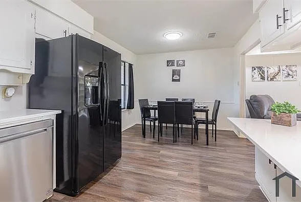 501 Field St — Photo 11