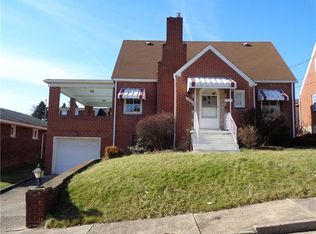 1069 Athalia Ave, Monessen, PA 15062
