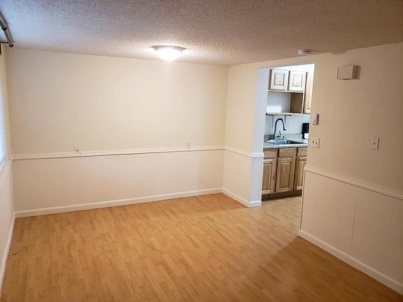 4th image of 38520 SE Newton St APT 6