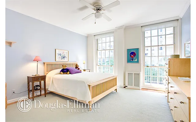 Rented by Douglas Elliman | media 14