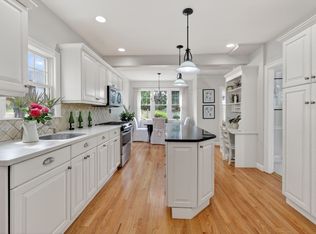 570 Eliot St, Milton, MA 02186