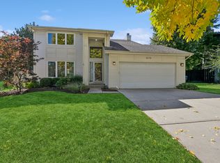 5179 Alder Ct, Gurnee, IL 60031