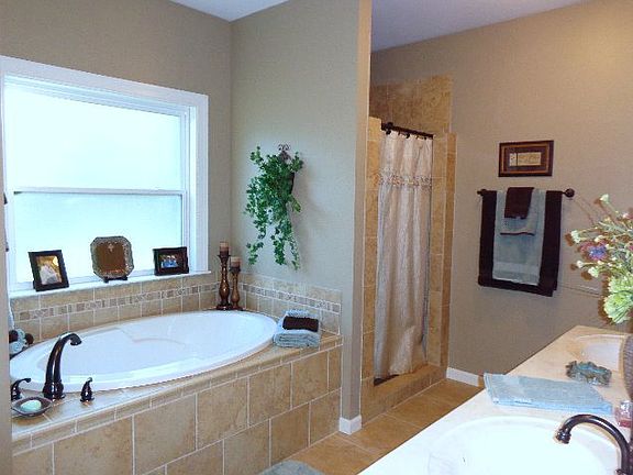 3rd image of 274 Cherry Bark Ln