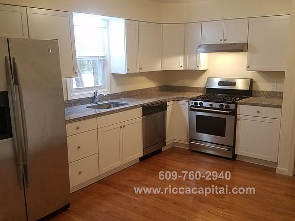 5th image of 184 Tansboro Rd