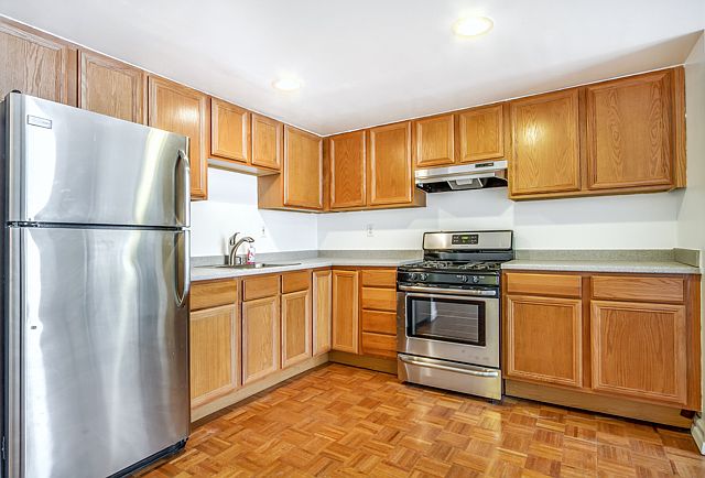 1st image of 55 E 118th St Fl 3
