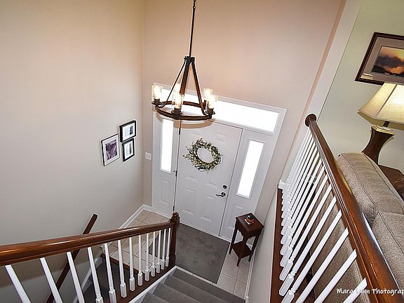 3rd image of 459 E Willow St #459