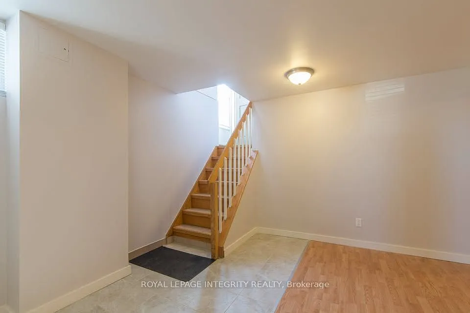 2 bed, $1,900 — Photo 3