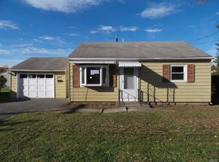 503 Calhoun St, East Syracuse, NY 13057