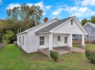 731 E Main St, Seneca, SC 29678