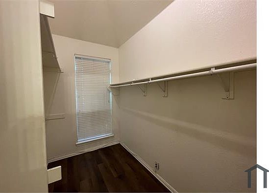 3rd image of 8102 Munich Dr