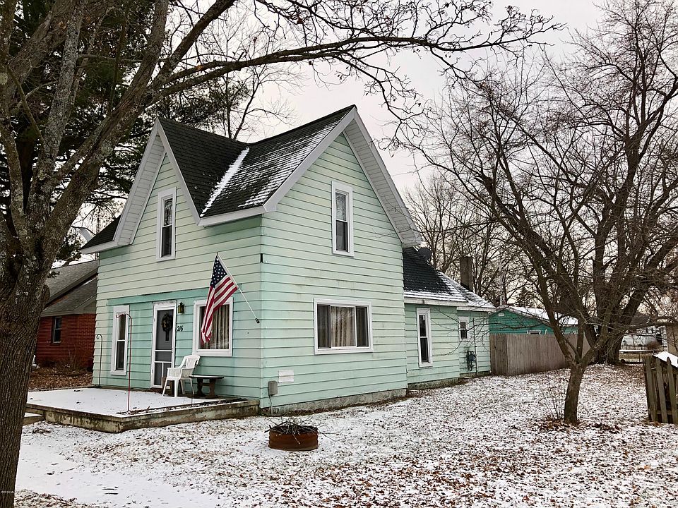 1st image of 216 S Sherman St