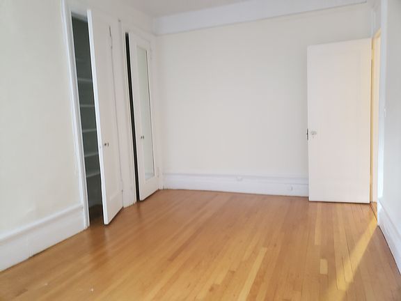 5th image of 510 W 110th St #11H