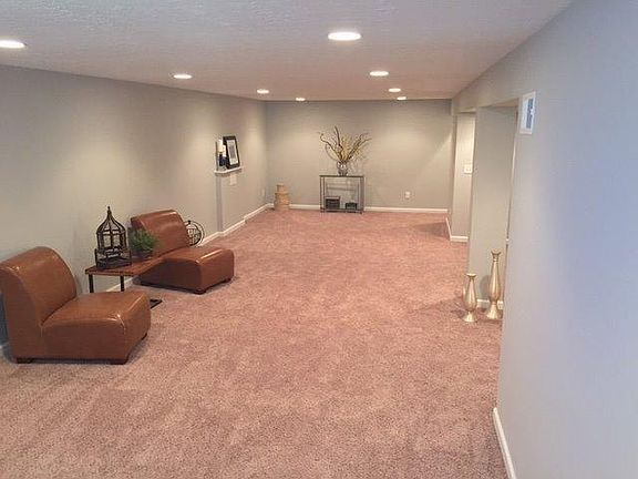 5th image of 710 Cranford Dr