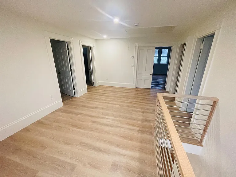141 Cypress St — Photo 25