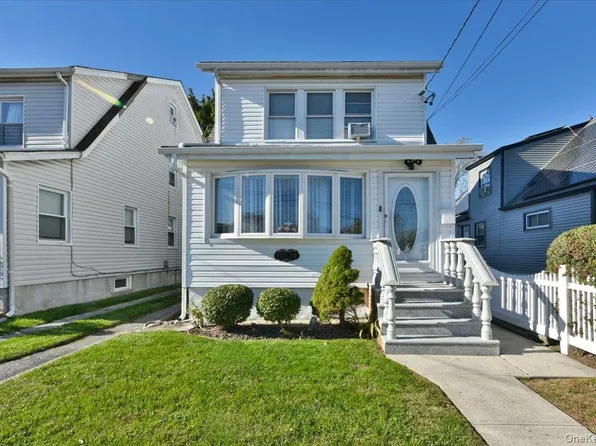 120-20 194th Street, Saint Albans, NY 11412