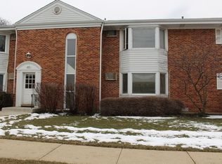 205 N Ridge Ave UNIT 1H, Arlington Heights, IL 60005