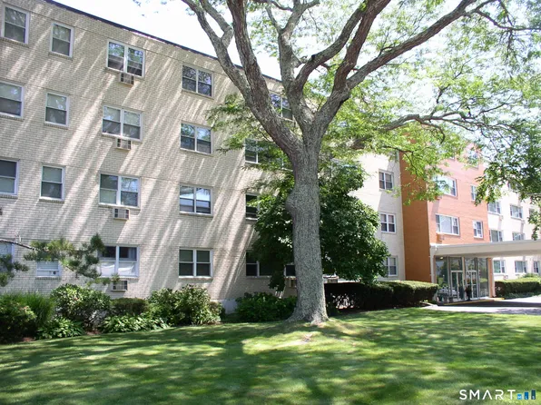 292 Pequot Avenue #4E, New London, CT 06320