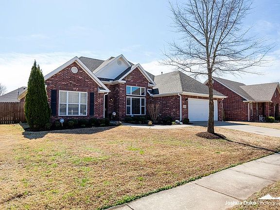 2nd image of 3799 W Edgewater Dr