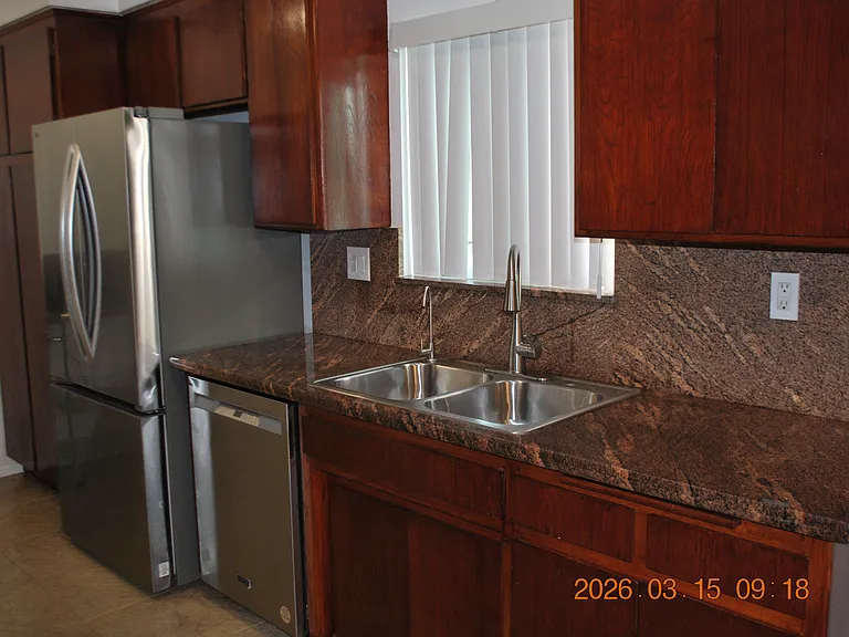 612 N Louise St #307 — Photo 8