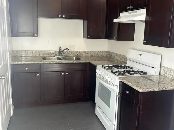 Poplar, 4343-4353 Poplar St #4345, San Diego, CA 92105