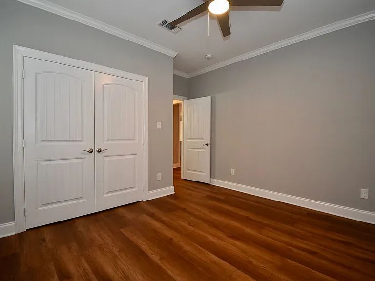 112 Haley Ln — Photo 22