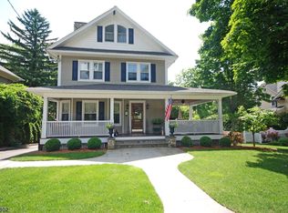 151 Melrose Pl, Ridgewood, NJ 07450