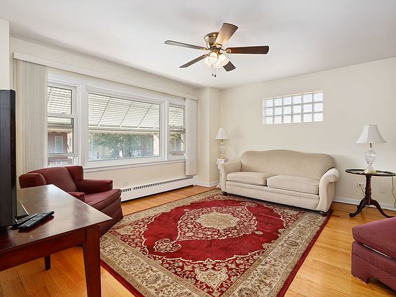 2nd image of 7904 W Belmont Ave