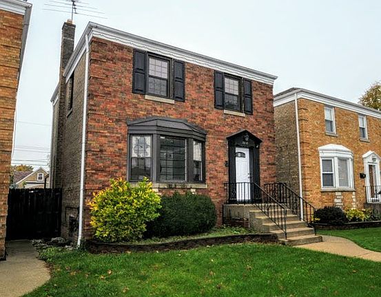 2nd image of 3050 N Natchez Ave