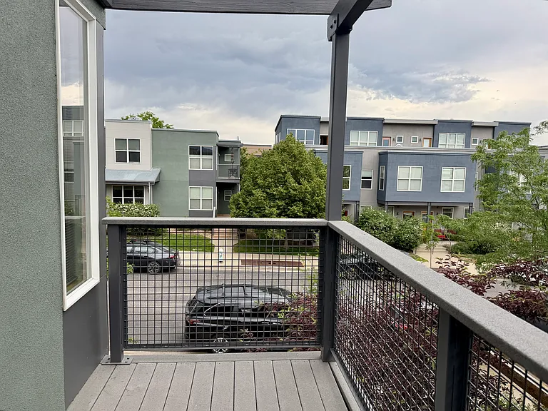 1348 Yellow Pine Ave — Photo 28