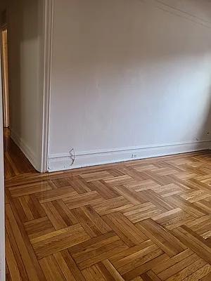 Rented by Astoria Park Realty Group Inc | media 16