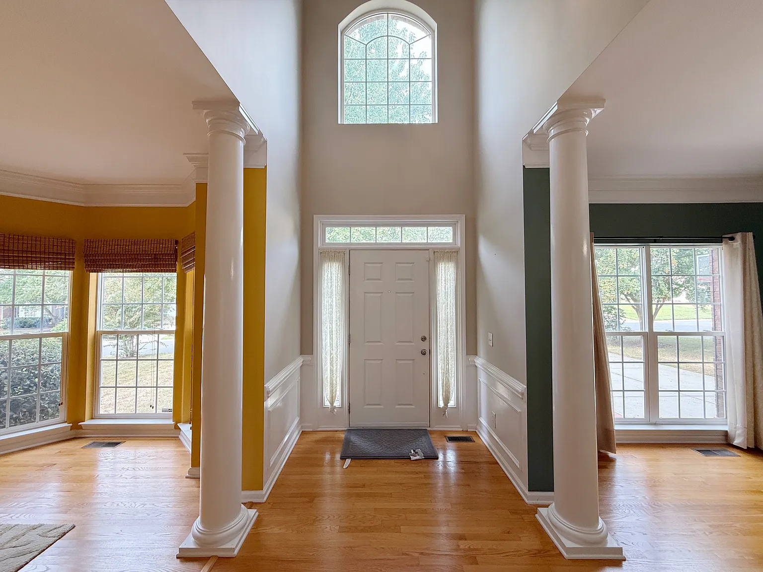 4 bed, 2768 sqft, $3,050 — Photo 2