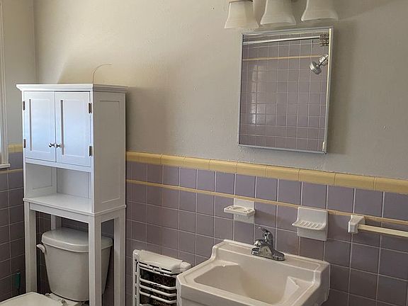 3rd image of 504 Cleveland Ct APT 7