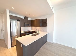 97 W Georgia St #1801, Vancouver, BC V6B 0R4