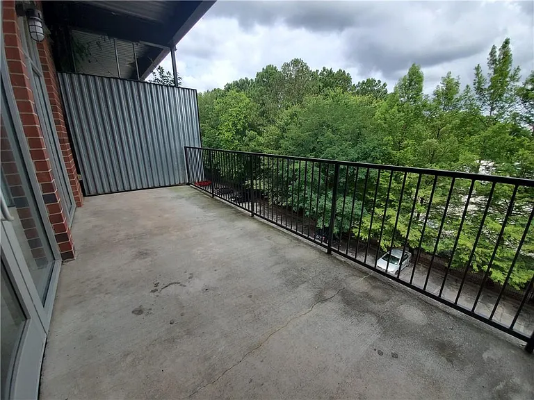 5200 Peachtree Rd #3303 — Photo 18