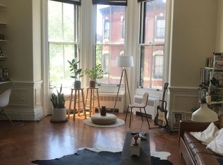 265 Clarendon St APT 3F, Boston, MA 02116