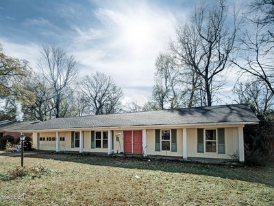 1823 Springridge Dr, Jackson, MS, 39211