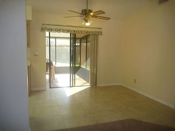 4th image of 103 Summerhill Ct