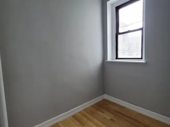 21-06 35th Street image 6 of 6