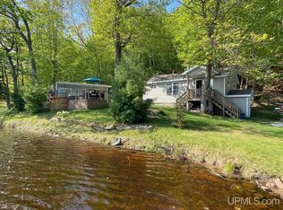 58 Basin Ridge Rd, Negaunee, MI 49866
