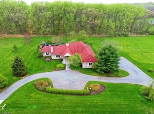 51 Ferry Rd, Stockton, NJ 08559