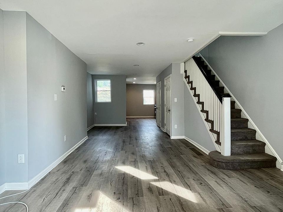 1st image of 410 E Upsal St