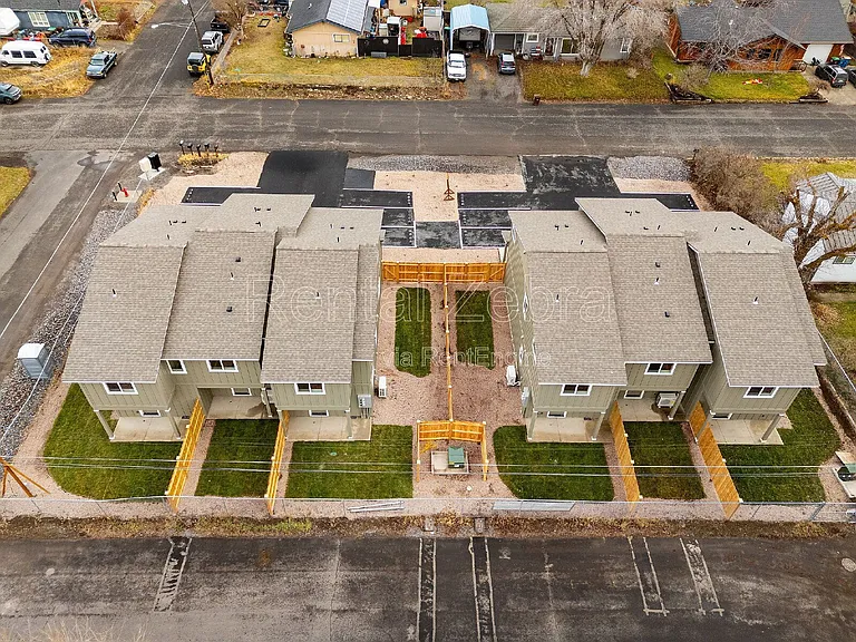663 SE Dunham St #2 — Photo 16