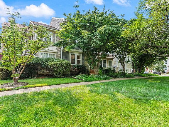 5th image of 6630 Medinah Ln