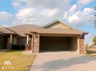 1019 Merlin Cir, Norman, OK 73072
