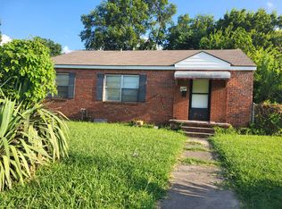 2648 E 3rd St, Tulsa, OK 74104