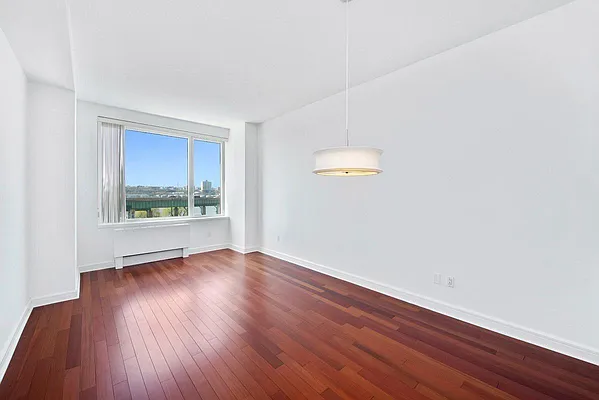 Rented by Keller Williams NYC | media 3