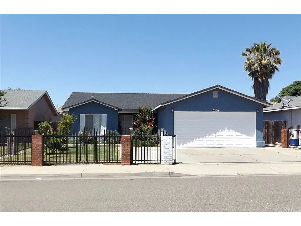 605 Pebble Beach Dr photo 1