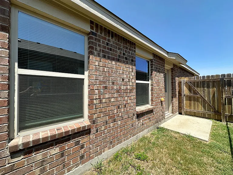 5814 Harriet Tubman Ave — Photo 34