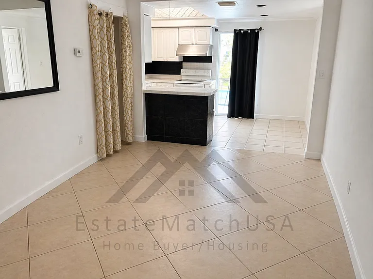 1512 Stevensons Dr — Photo 9